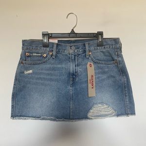 Levi’s Mini Jean Skirt